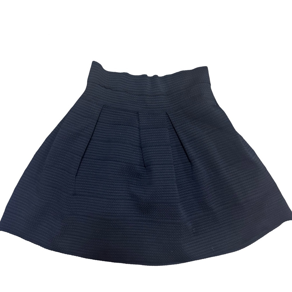 H&M Black Circle Skirt Womens Large Flared Midi A Line Chic Versatile Style